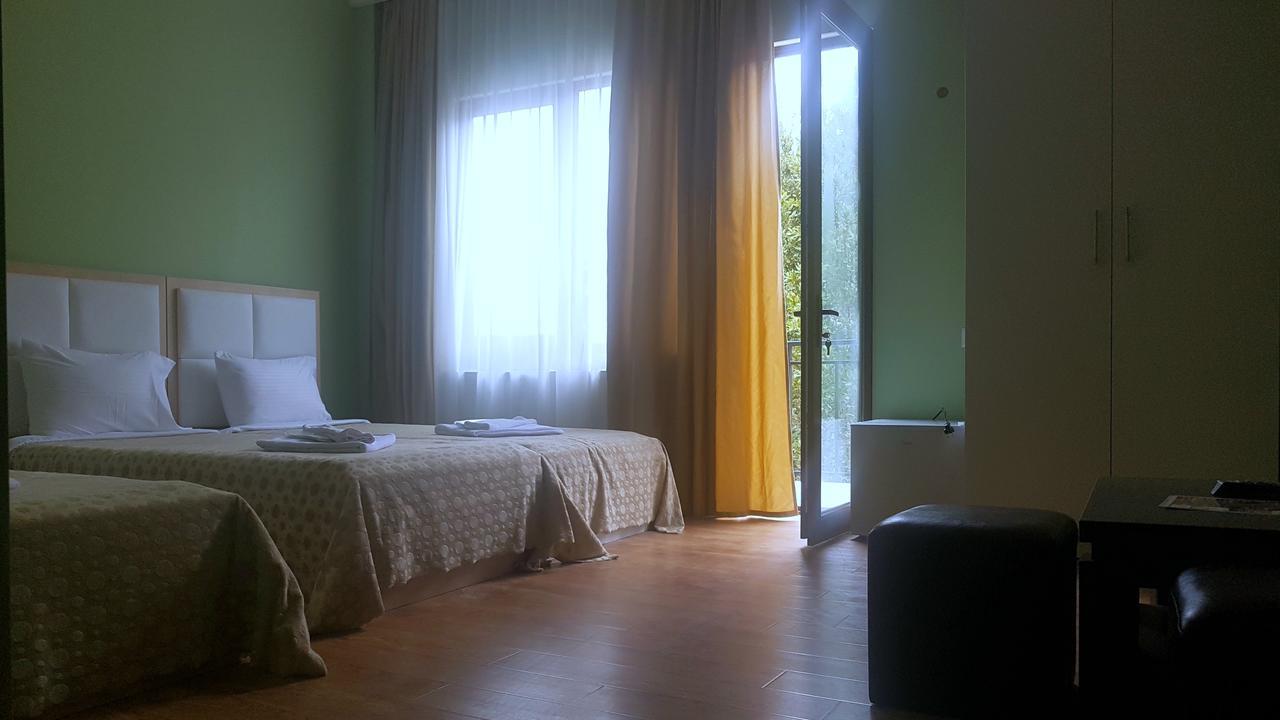 Hotel Stal+ Tbilisi Bagian luar foto