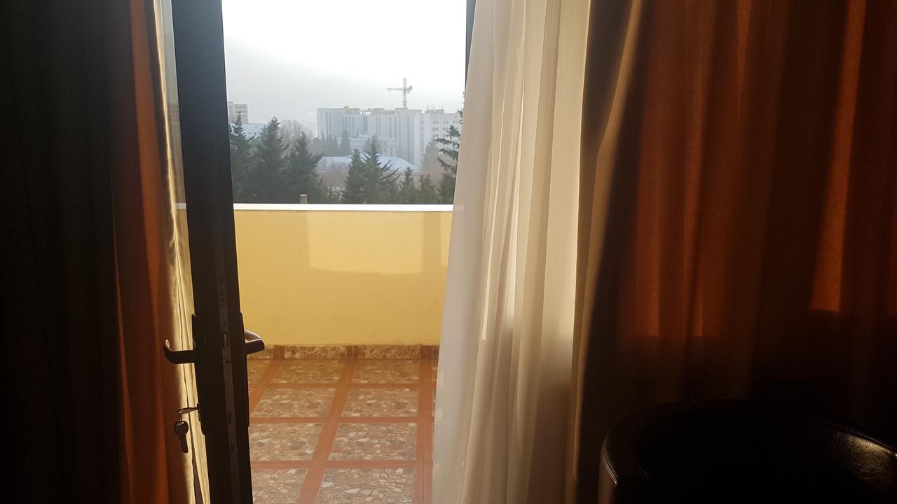 Hotel Stal+ Tbilisi Bagian luar foto