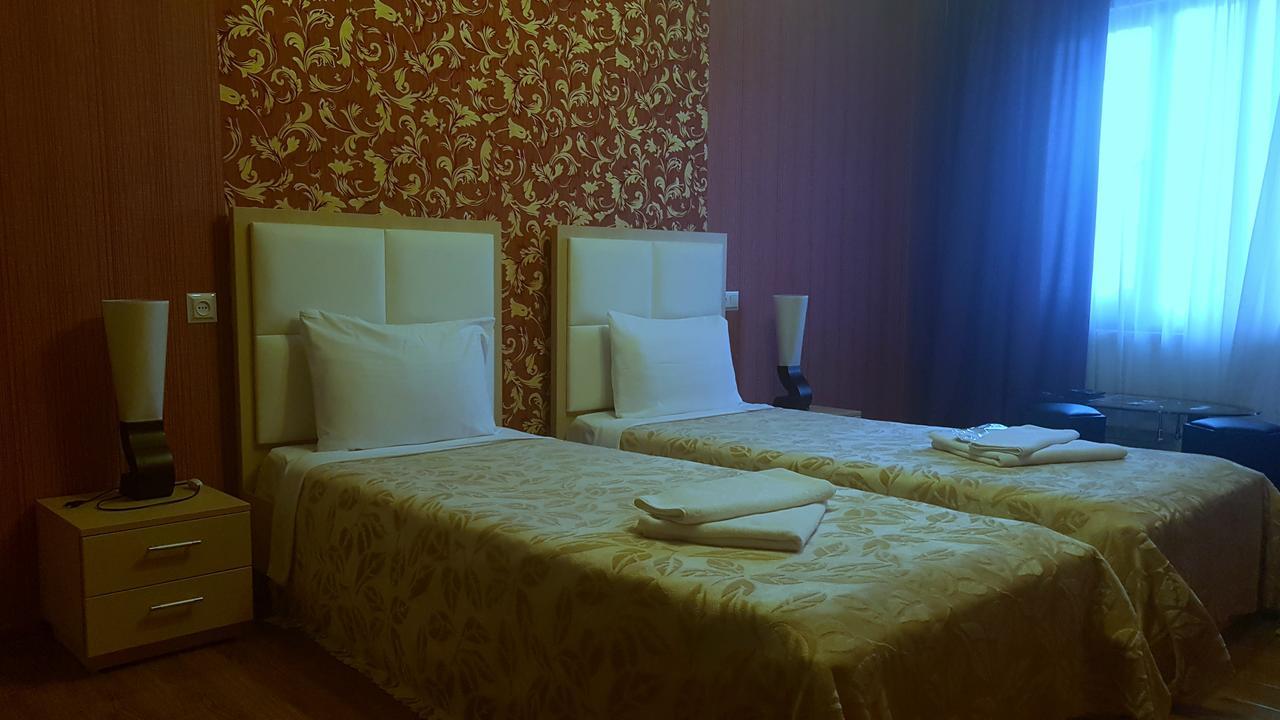 Hotel Stal+ Tbilisi Bagian luar foto
