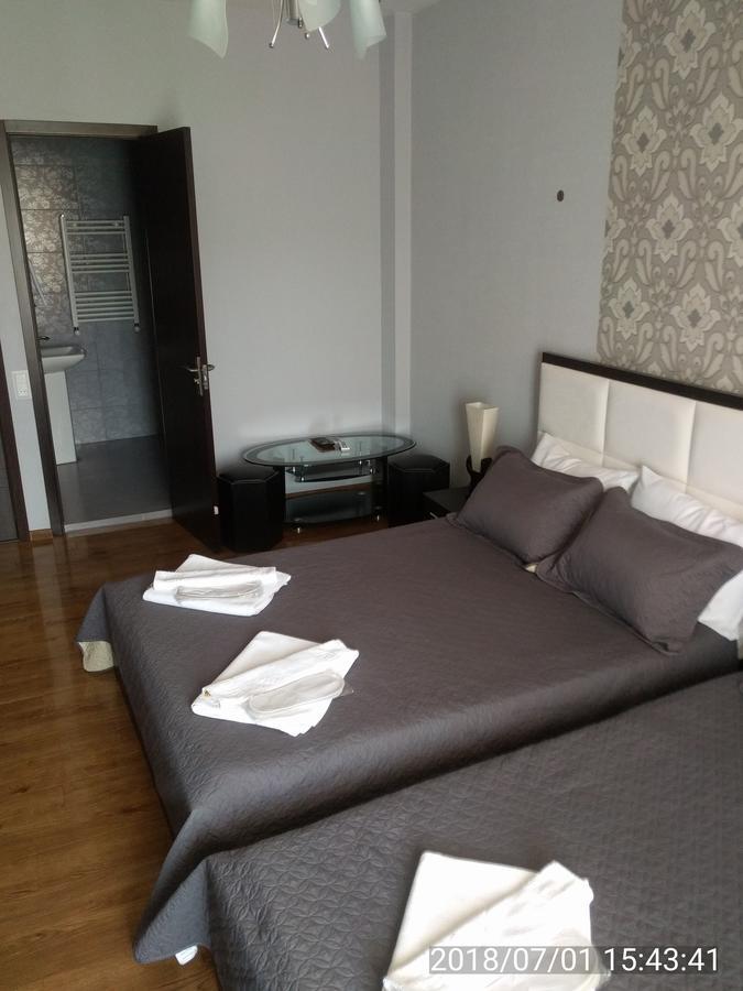 Hotel Stal+ Tbilisi Bagian luar foto