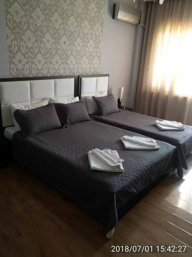 Hotel Stal+ Tbilisi Bagian luar foto