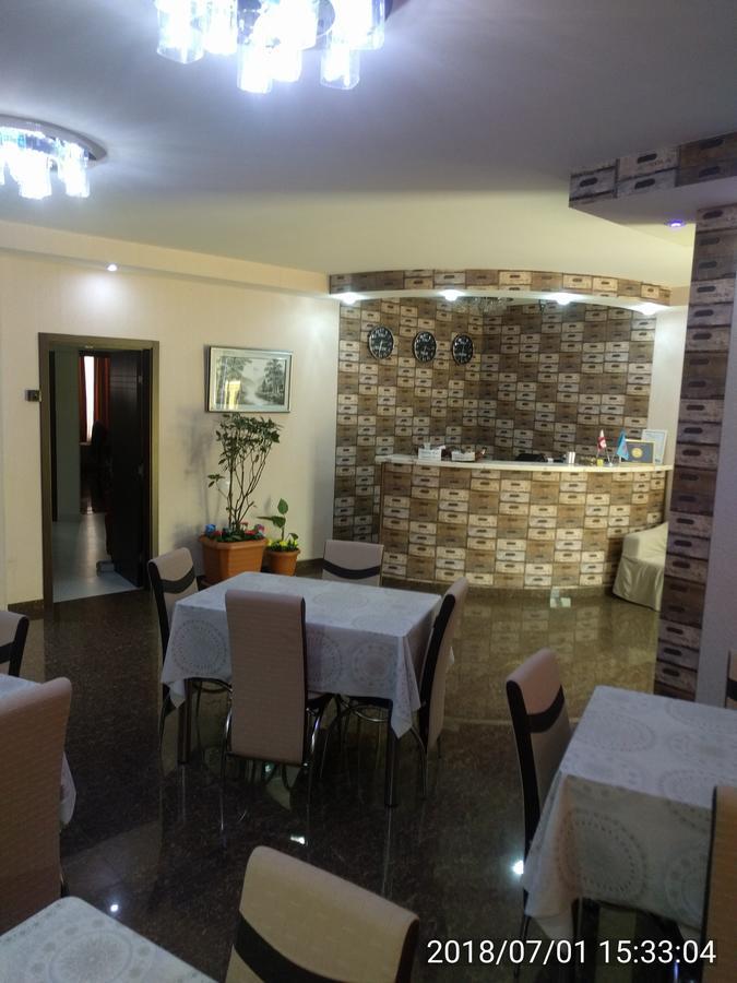 Hotel Stal+ Tbilisi Bagian luar foto
