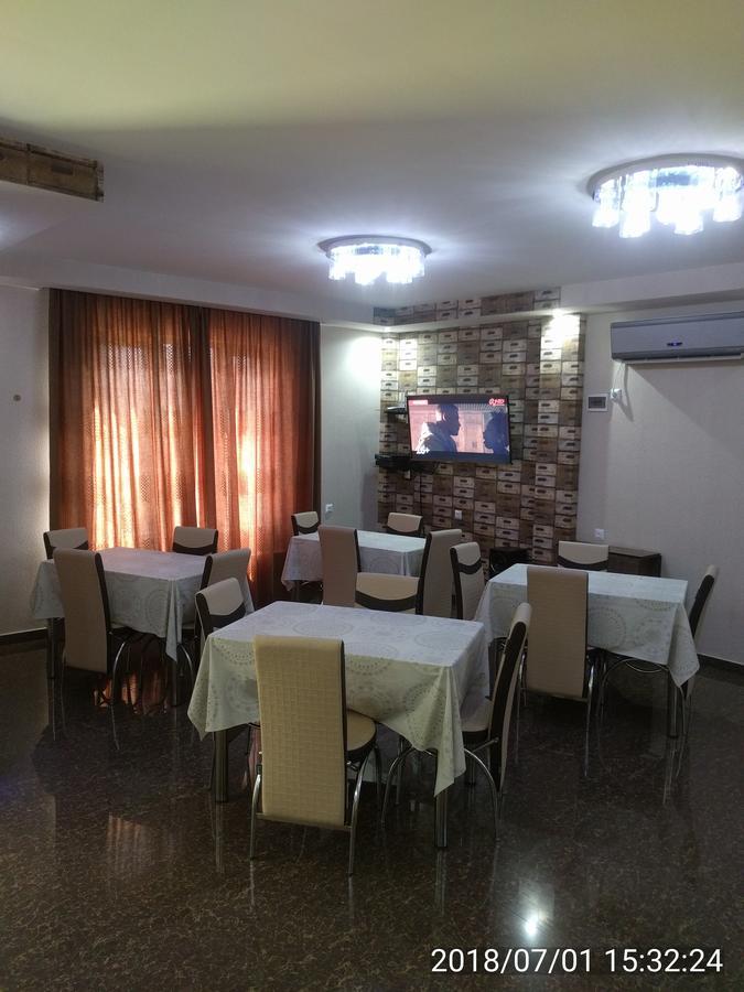 Hotel Stal+ Tbilisi Bagian luar foto