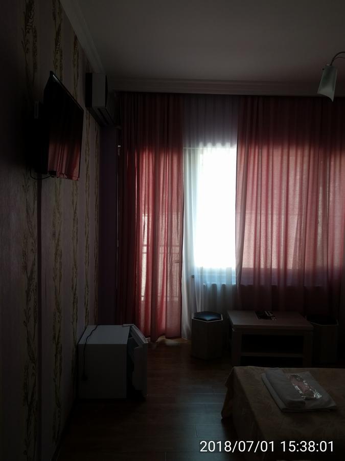 Hotel Stal+ Tbilisi Bagian luar foto